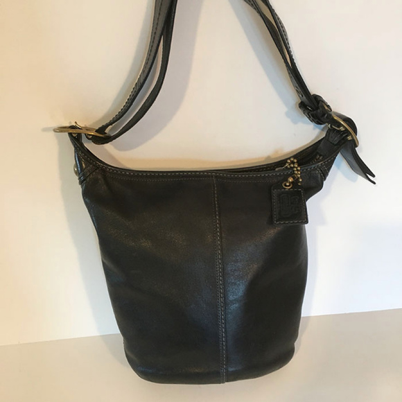 Coach Handbags - Coach Bleeker leather bucket feed bag #11422